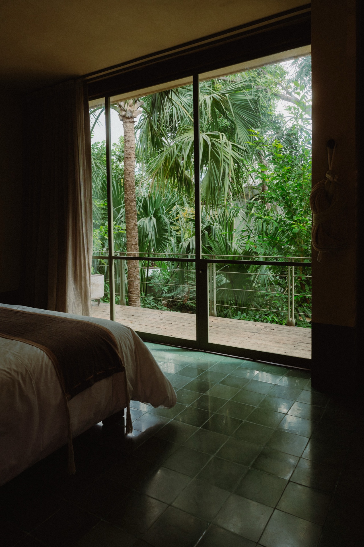 Garden View Canopy Room