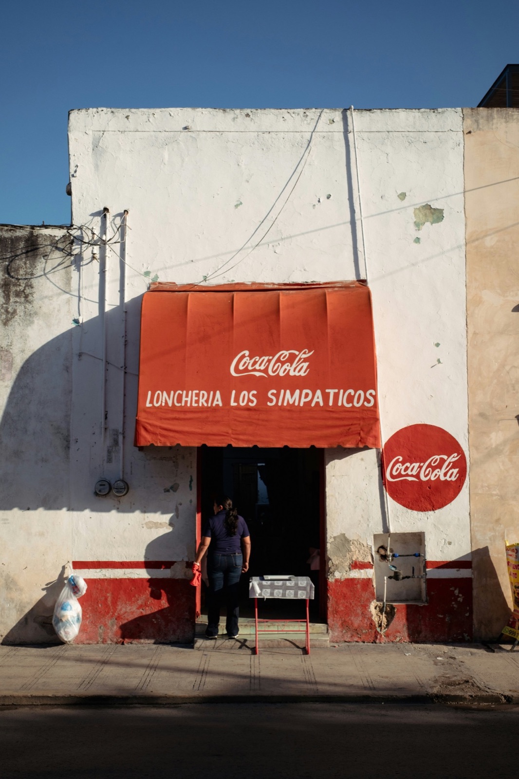 Lonchería Los Simpaticos — vintage Mérida street life in Centro